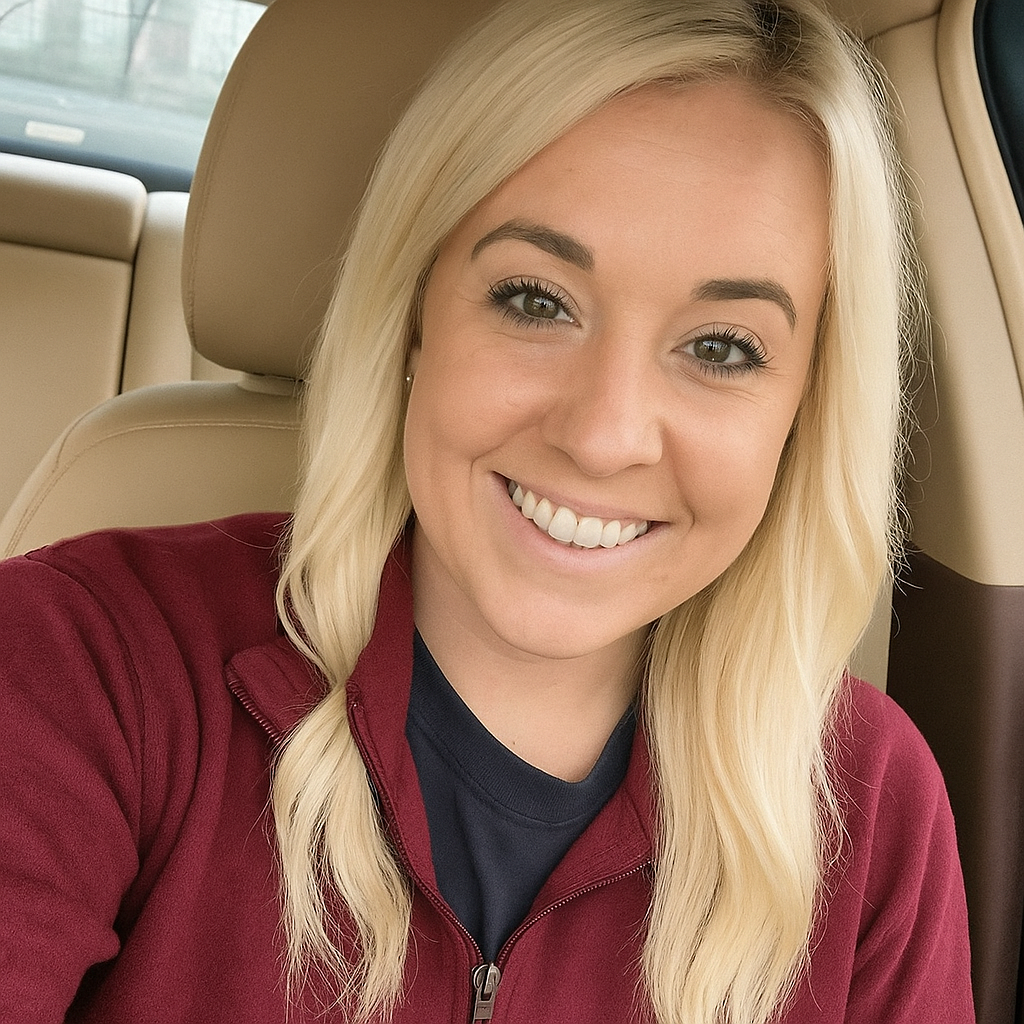 files/20250922_2353_Blonde_Hair_Transformation_remix_01k5tngw70fvcat0nwqv054skr.png